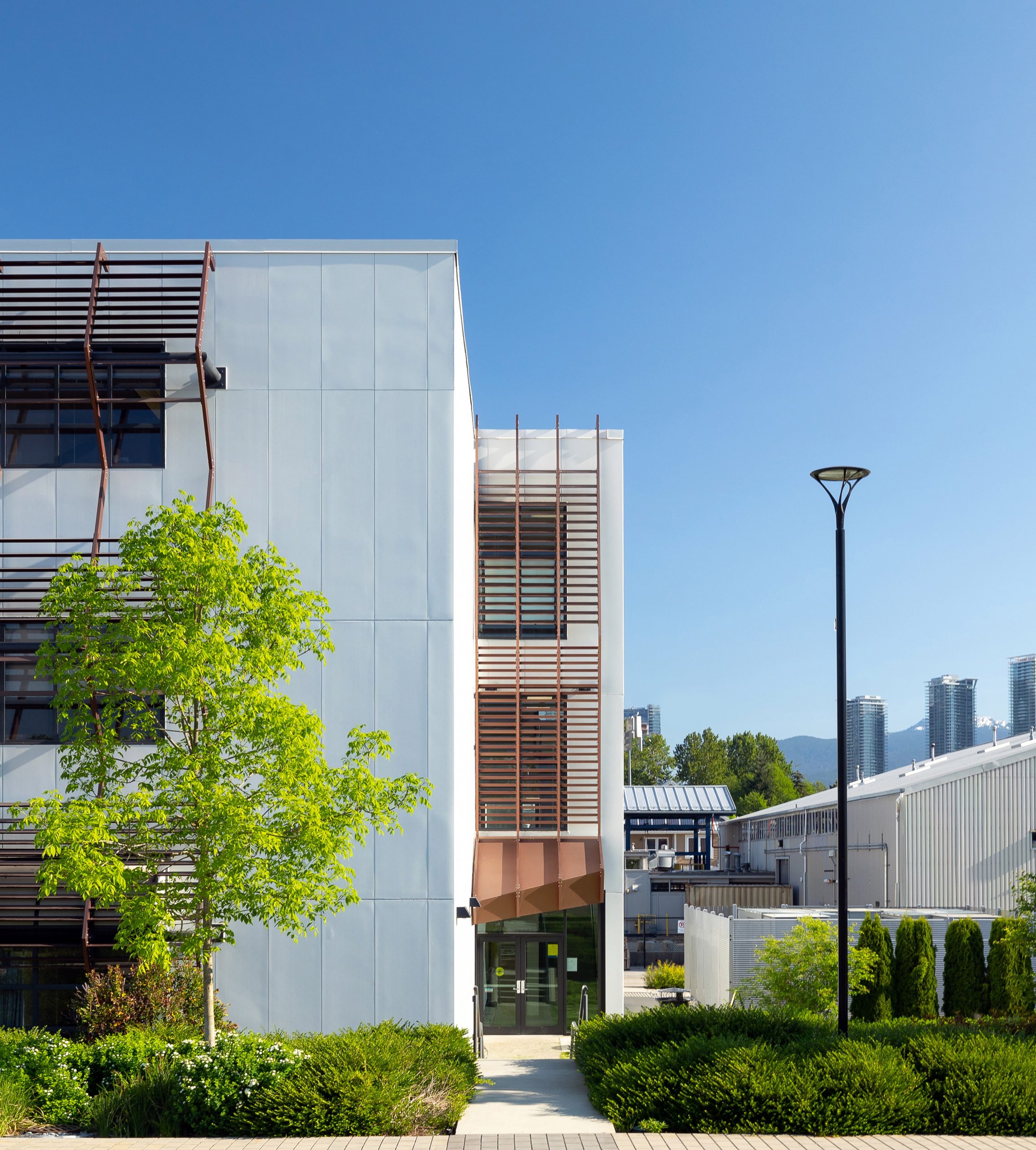 BCIT-NE25-FINAL-EASTENTRY-1025 crop
