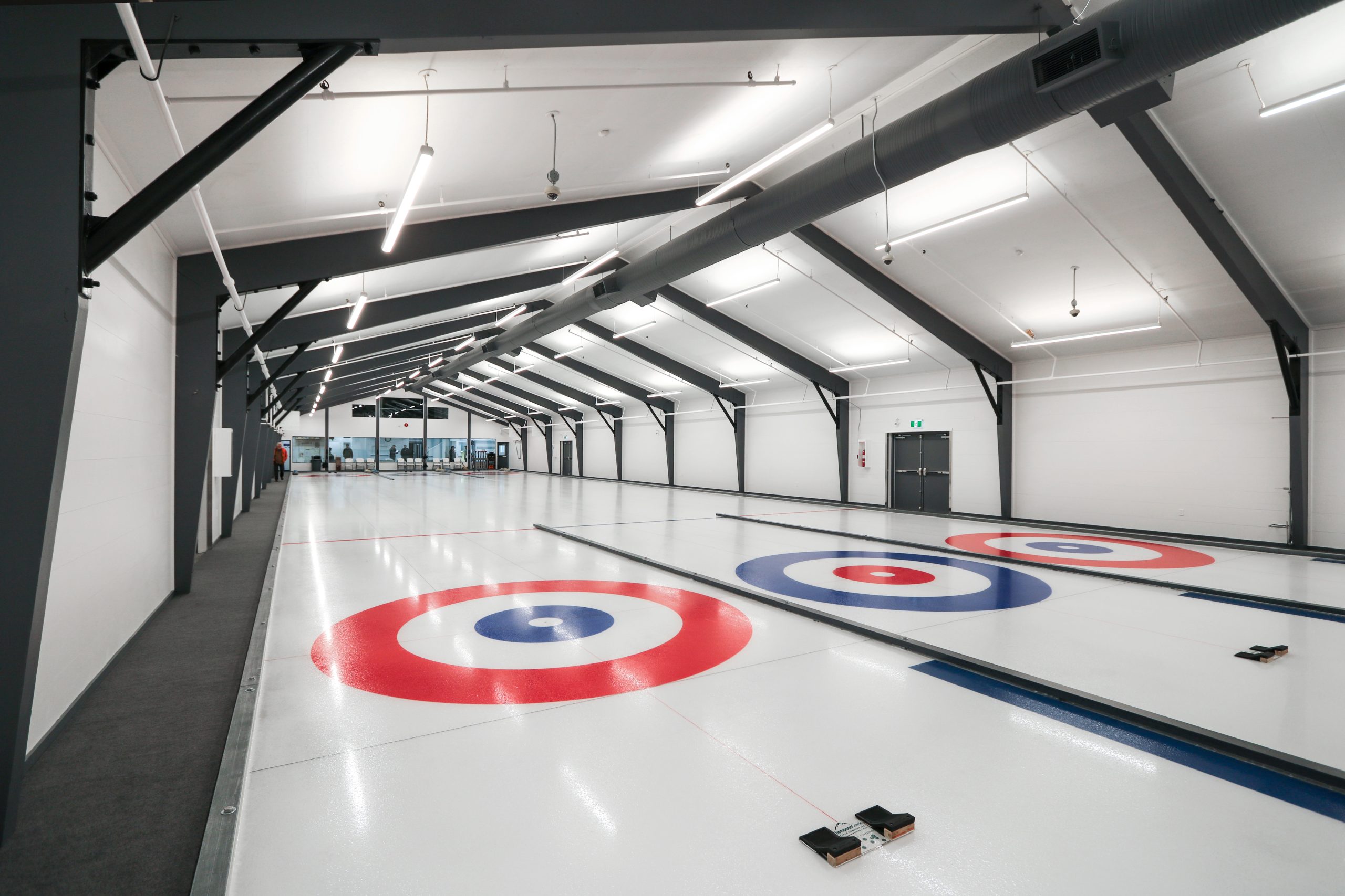 FLCH CURLING RINK FROM CORNER IMG_8126-6000×4000